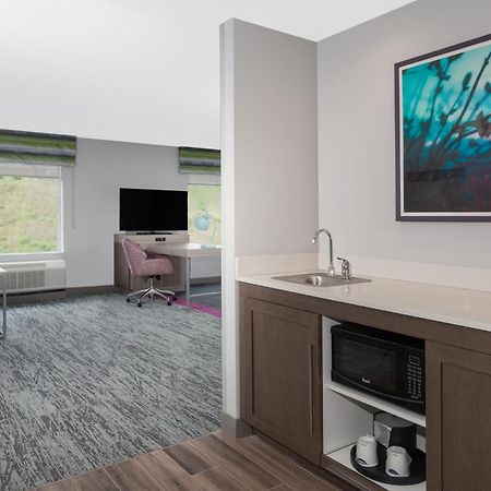 Hampton Inn & Suites Rocky Hill - Hartford South Екстер'єр фото