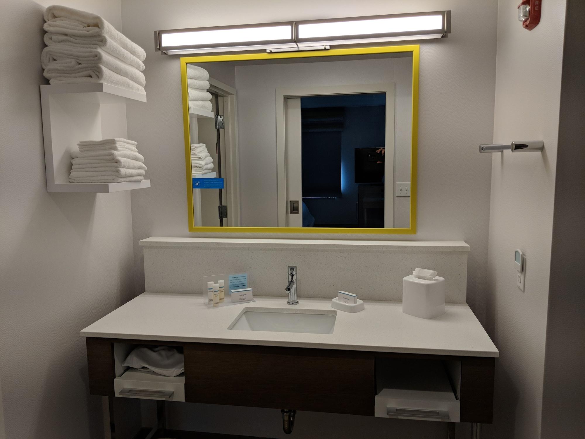 Hampton Inn & Suites Rocky Hill - Hartford South Екстер'єр фото