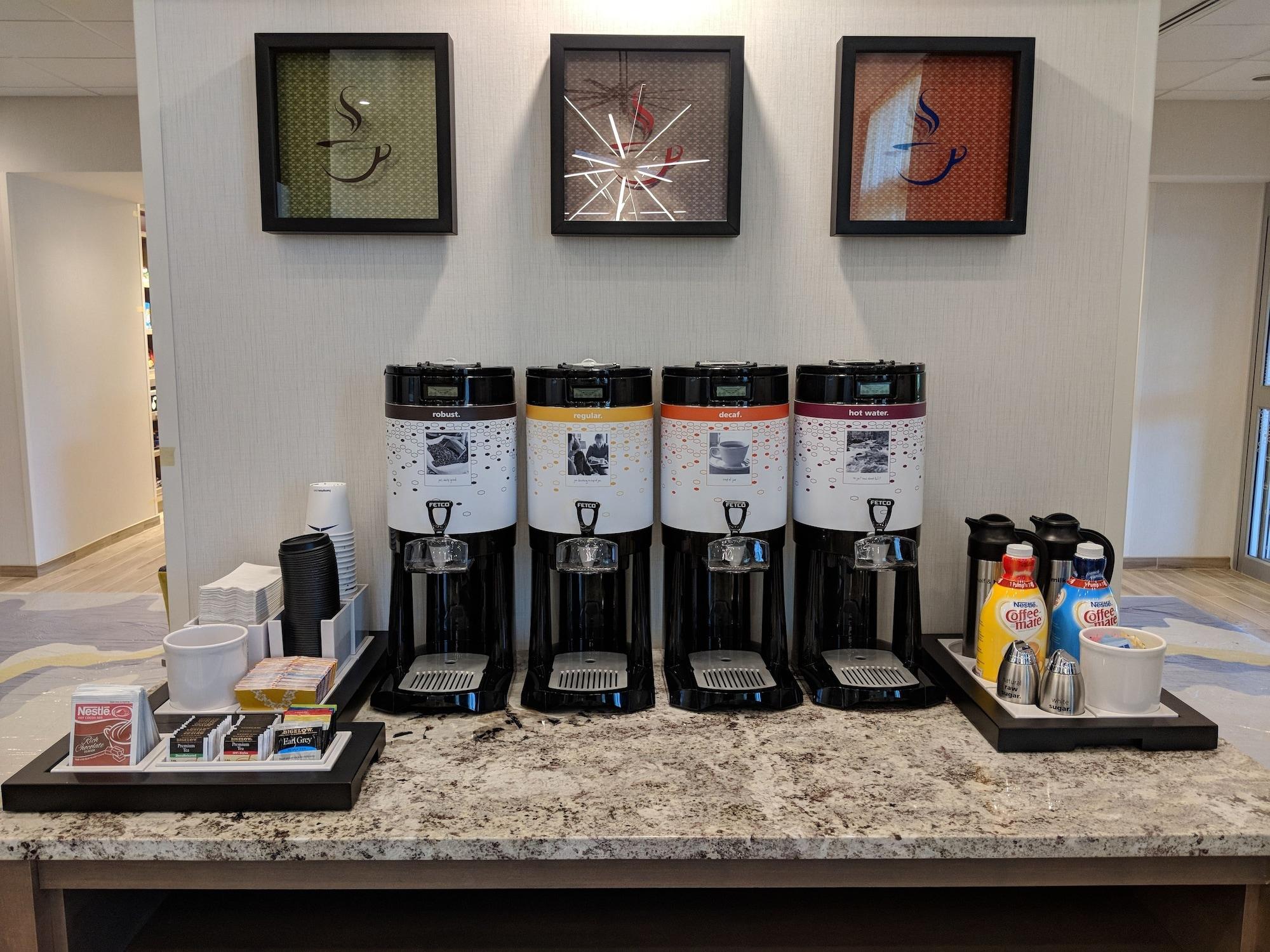 Hampton Inn & Suites Rocky Hill - Hartford South Екстер'єр фото