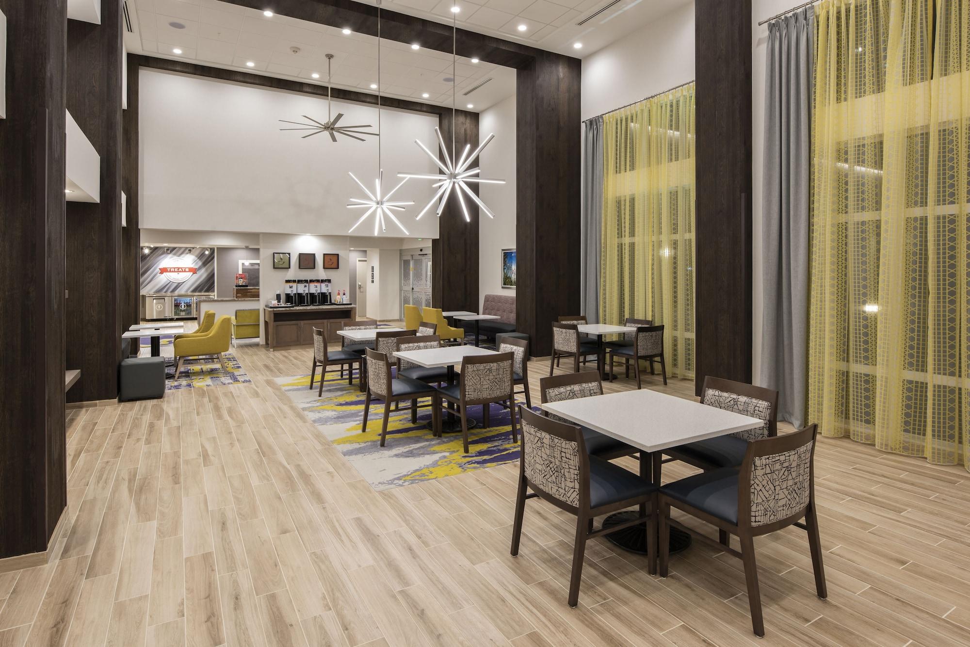 Hampton Inn & Suites Rocky Hill - Hartford South Екстер'єр фото
