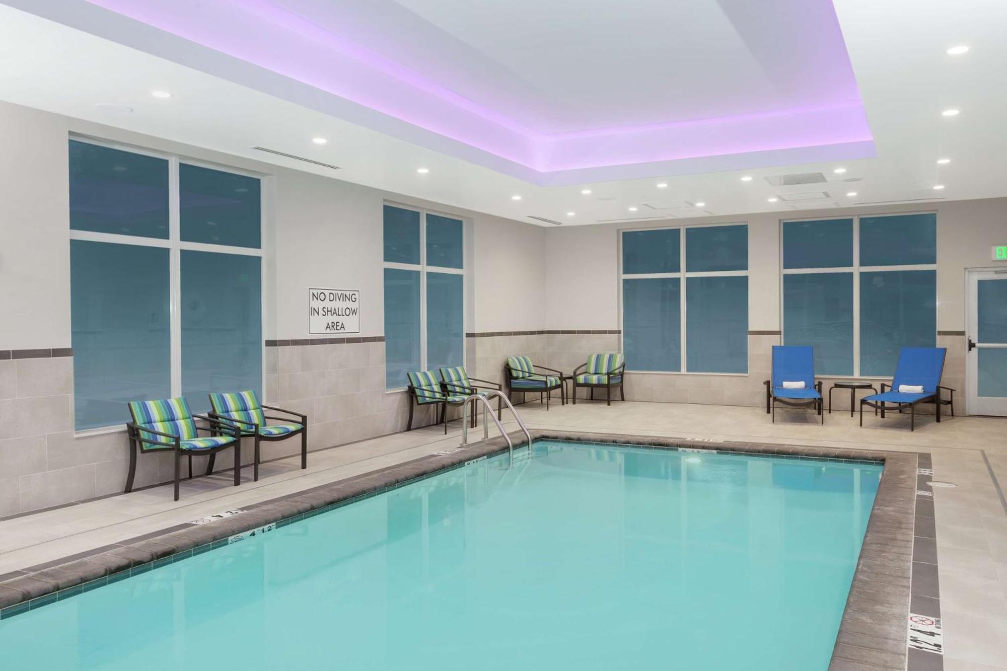 Hampton Inn & Suites Rocky Hill - Hartford South Екстер'єр фото